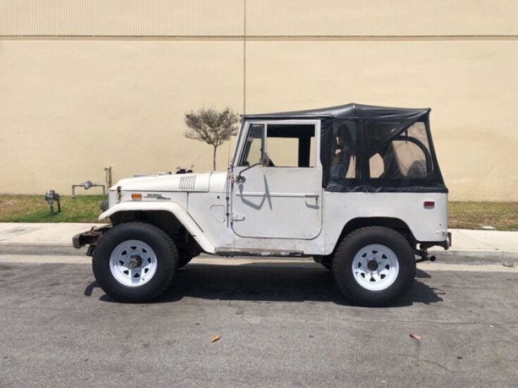 Thumbnail Photo undefined for 1970 Toyota Land Cruiser